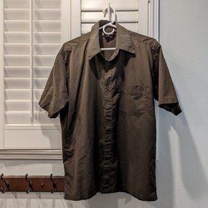 Rusty Brand - Brown Men's Short-Sleeve Button-Down Shirt. Size Large.